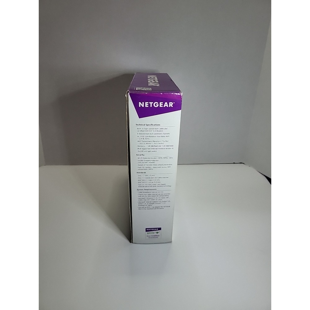 Netgear‎ AC1200 WiFi Cable Modem Router (C6220) - Picture 2 of 5